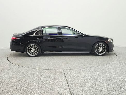 Certified 2023 Mercedes-Benz S 500 4MATIC image 5