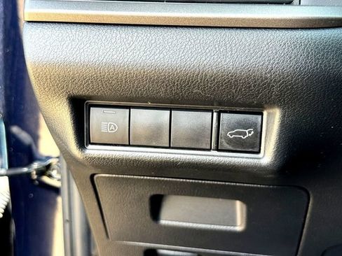 Used 2024 Toyota Grand Highlander XLE AWD/4WD image 14