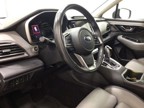 Used 2023 Subaru Outback Limited image 12