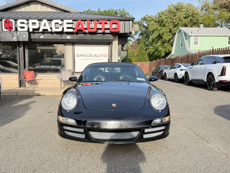 Used 2007 Porsche 911 Carrera 4S AWD/4WD image 2