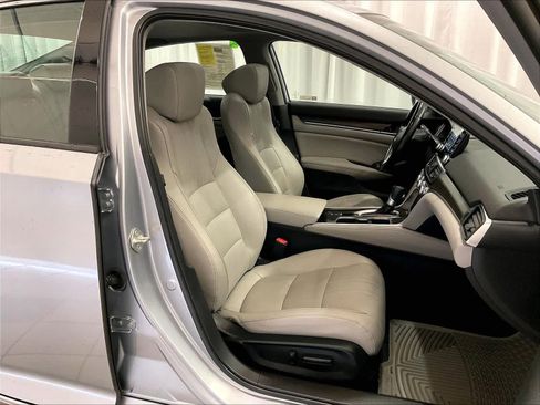 Used 2020 Honda Accord EX-L image 11