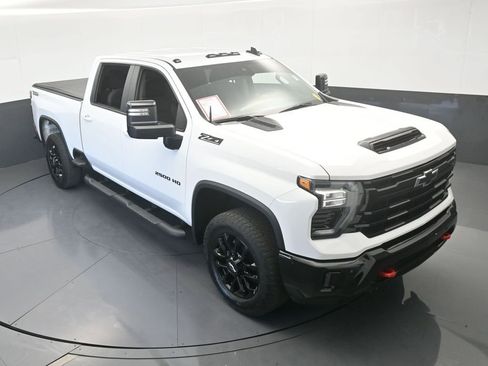 Used 2025 Chevrolet Silverado 2500 LT w/ Trail Boss Package image 67