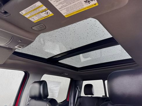 Used 2016 Ford F150 Lariat w/ Equipment Group 502A Luxury image 18