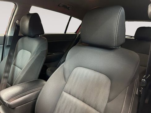 Used 2019 Kia Sportage LX FWD image 15