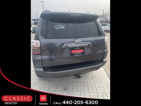 Used 2023 Toyota 4Runner SR5 Premium w/ Moonroof Package image 3