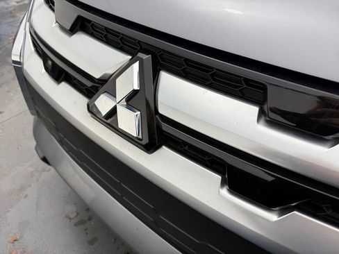 Used 2021 Mitsubishi Outlander Sport SE image 30