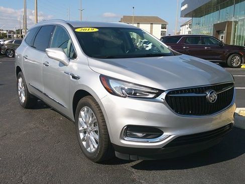 Used 2019 Buick Enclave Premium image 1