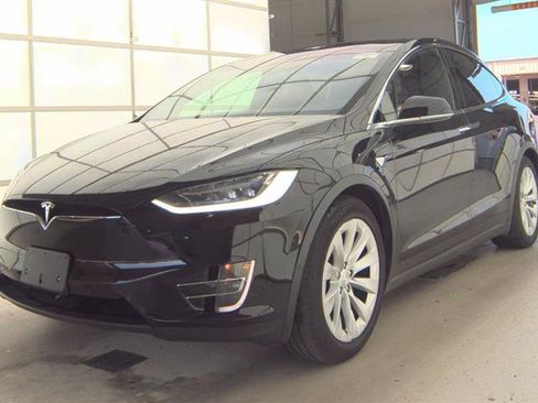 Used 2018 Tesla Model X P100D AWD/4WD image 4