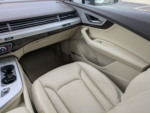 Used 2018 Audi Q7 2.0T Premium Plus w/ Premium Plus Package image 18