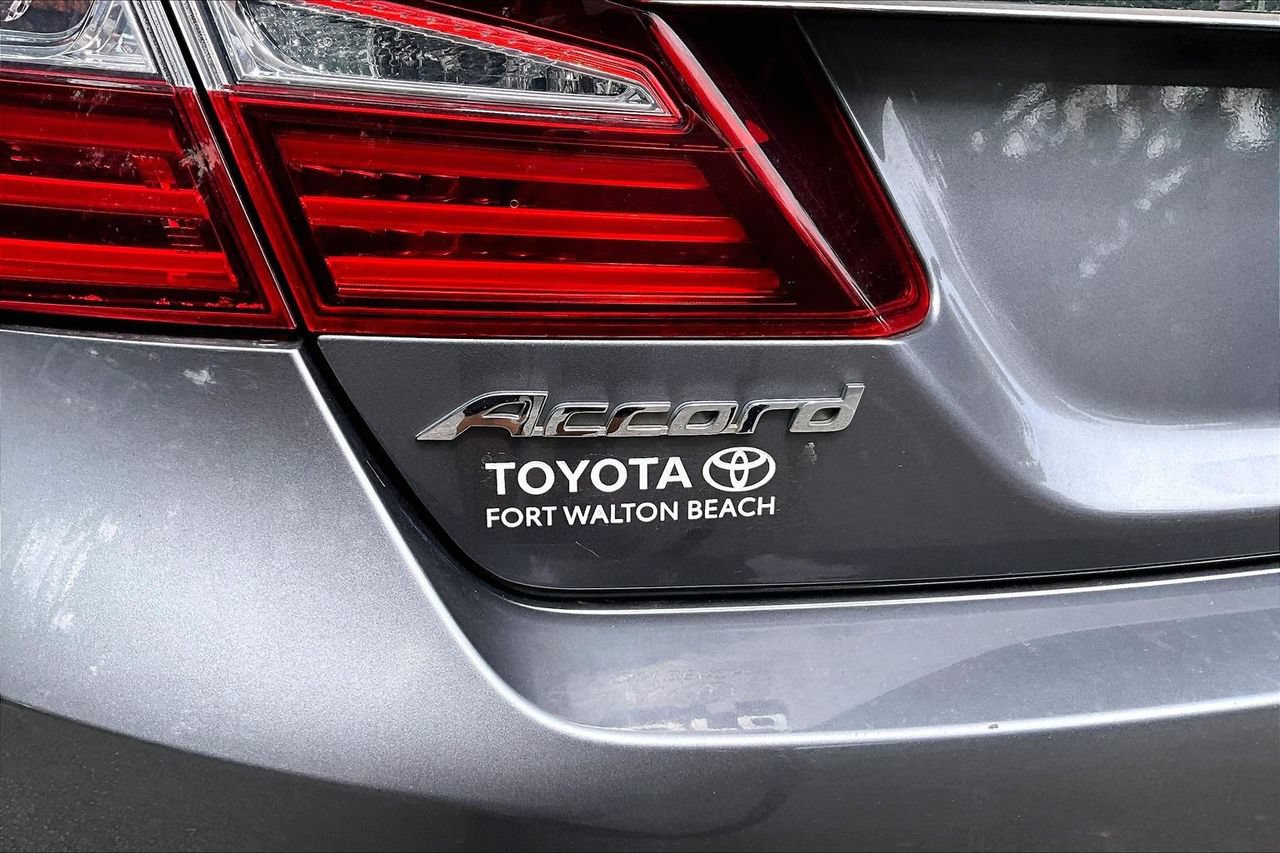 Used 2016 Honda Accord LX image 26