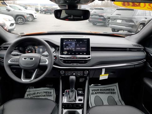 New 2026 Jeep Compass Limited image 17