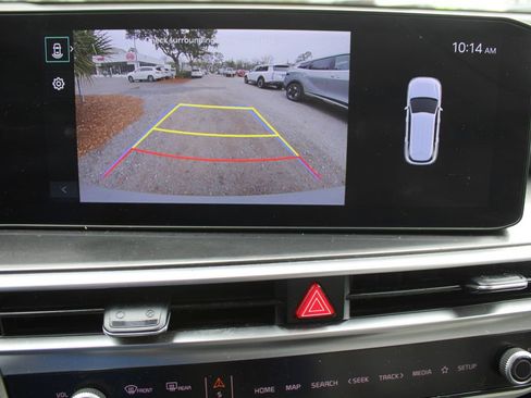 Certified 2025 Kia Sorento S w/ Panoramic Sunroof Package image 51