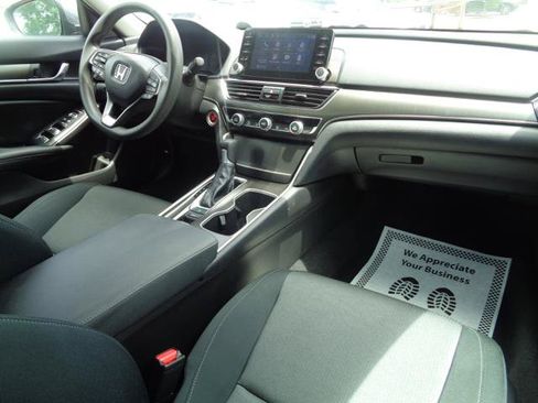 Used 2021 Honda Accord LX image 11