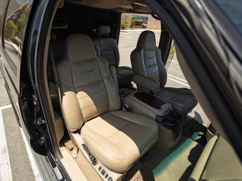 Used 2005 Ford Excursion Limited AWD/4WD image 21