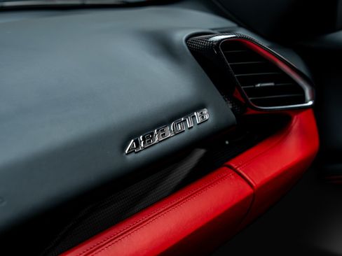 Used 2018 Ferrari 488 GTB RWD image 50