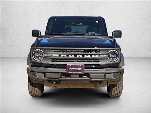 New 2025 Ford Bronco image 6