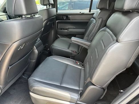 Used 2024 Hyundai Santa Fe Calligraphy AWD/4WD image 17