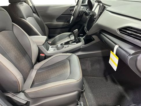 Certified 2025 Subaru Crosstrek 2.5i Limited w/ Crosstrek Mirror Package image 24