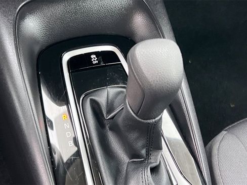 Certified 2025 Toyota Corolla LE image 22