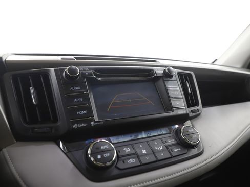 Used 2016 Toyota RAV4 XLE image 27