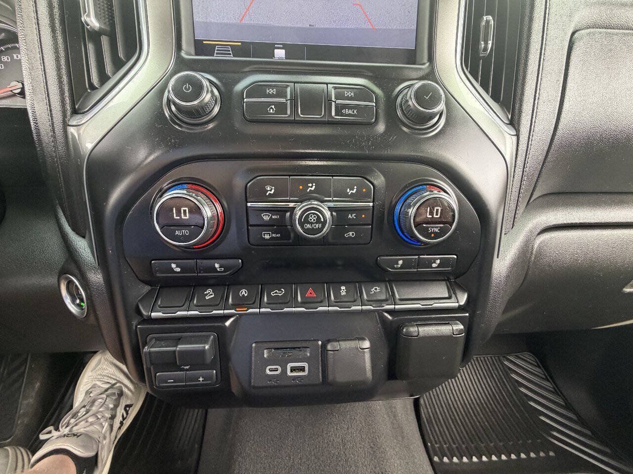 Used 2019 Chevrolet Silverado 1500 LT w/ True North Edition AWD/4WD image 24