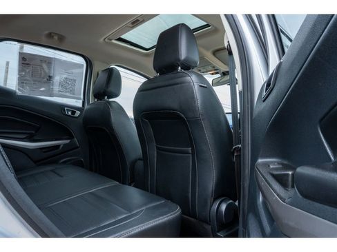 Used 2021 Ford EcoSport Titanium image 16