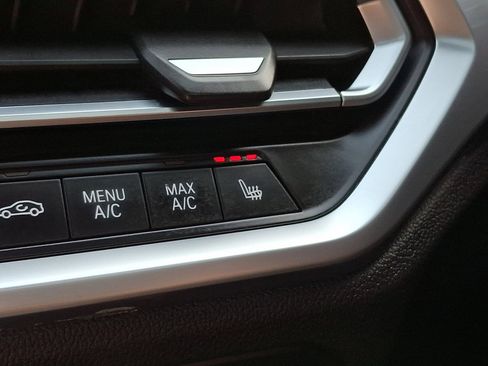 Used 2020 BMW 330i xDrive Sedan w/ Driving Assistance Package image 31