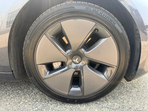 Used 2023 Tesla Model 3 Standard Range RWD image 27