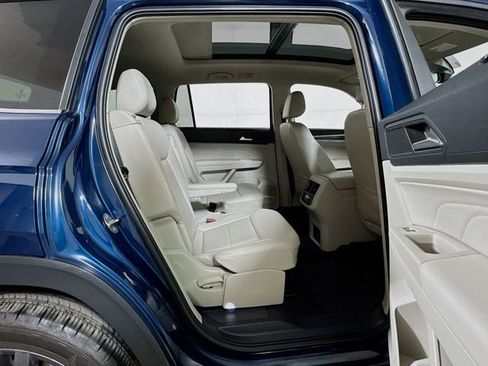 Used 2022 Volkswagen Atlas SEL R-Line AWD/4WD image 27