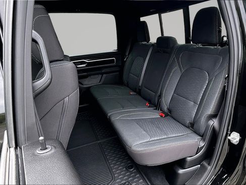 Used 2025 RAM 1500 Big Horn AWD/4WD image 24