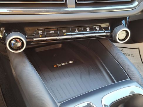 New 2026 Chevrolet Equinox EV RS image 15