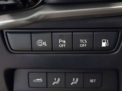 New 2025 MAZDA CX-70 Plug-In Hybrid w/ Premium Pkg image 17