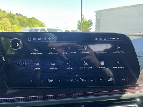 New 2026 Chevrolet Traverse Z71 w/ Enhanced Driving Package AWD/4WD image 25