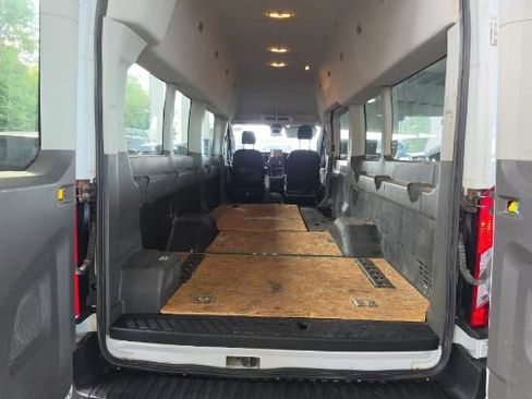 Used 2020 Ford Transit 350 XLT RWD image 7