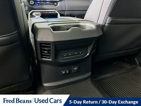 Used 2023 Toyota Tundra Platinum image 7