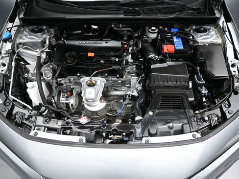 Used 2024 Honda Civic Sport image 7