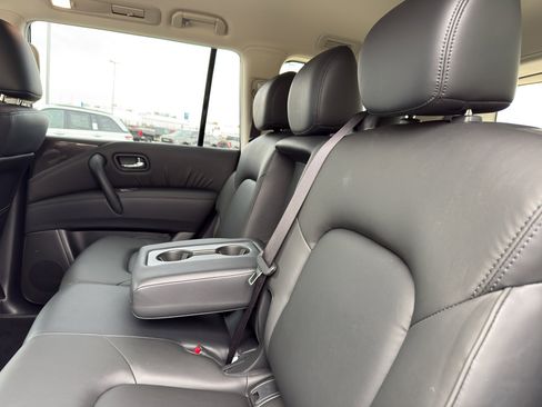Used 2024 Nissan Armada SV image 33