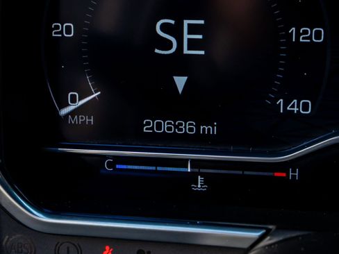 Used 2023 GMC Sierra 1500 AT4 w/ AT4 Premium Package image 21