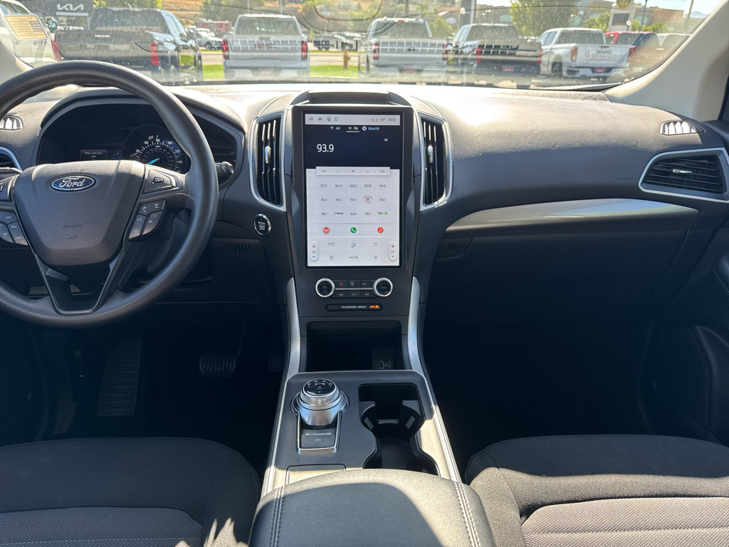 Used 2024 Ford Edge SE AWD/4WD image 9