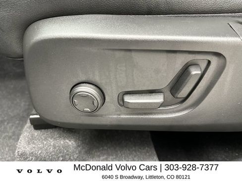 Certified 2024 Volvo XC40 B5 Plus w/ Protection Package Premier AWD/4WD image 12