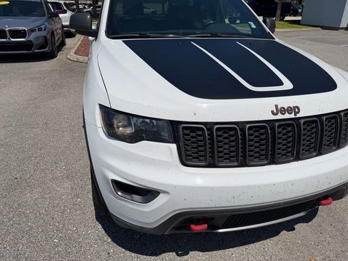 Used 2020 Jeep Grand Cherokee Trailhawk AWD/4WD image 14