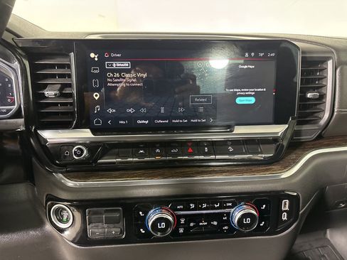 Used 2023 GMC Sierra 1500 SLE AWD/4WD image 13