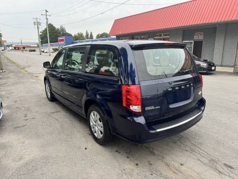 Used 2015 Dodge Grand Caravan American Value Package w/ UConnect Hands-Free Group FWD image 5