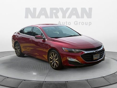 Used 2024 Chevrolet Malibu RS image 1
