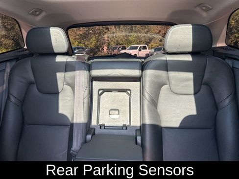 Used 2020 Volvo XC60 T5 Momentum image 14