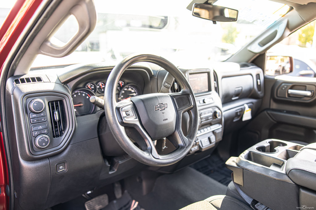 Used 2021 Chevrolet Silverado 1500 Custom Trail Boss w/ LPO, Dark Essentials Package AWD/4WD image 16