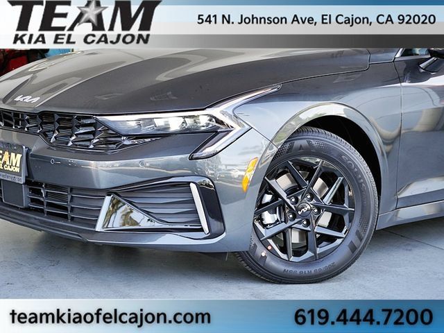 New 2026 Kia K5 LXS FWD image 3