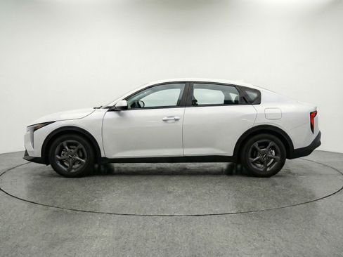 Used 2025 Kia K4 FWD image 5