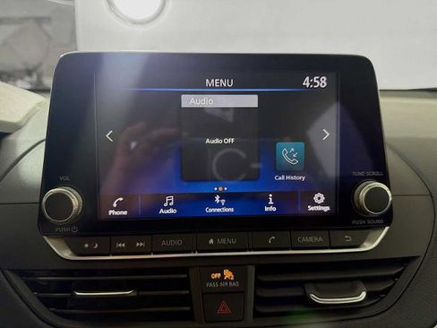Certified 2025 Nissan Altima 2.5 S FWD image 12