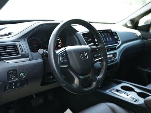 Certified 2024 Honda Ridgeline RTL image 20